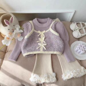 Lavender Bow